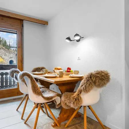 Haus Rossignol B 2e By Interhome Appartement Zermatt